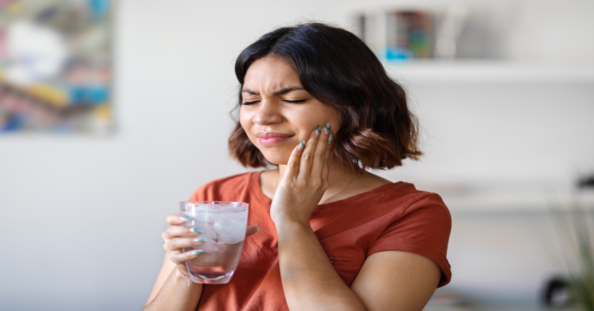Tooth Sensitivity: Why Hot and Cold Drinks Cause Sharp Tooth Pain